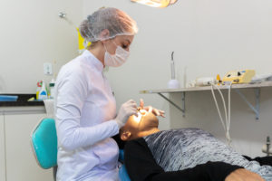 Dentista precisa emitir recibo